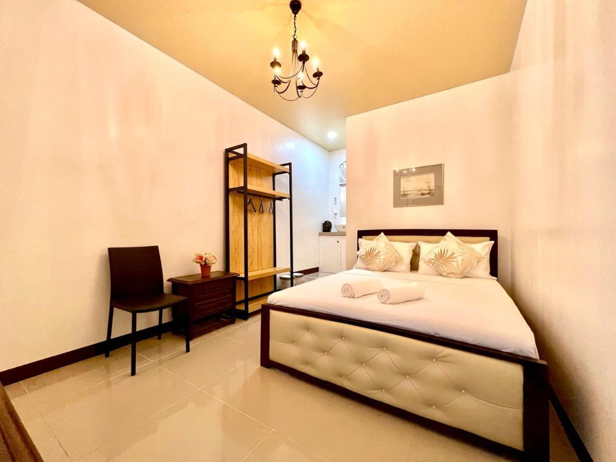 E&R Airport Hotel Dumaguete City Extérieur photo