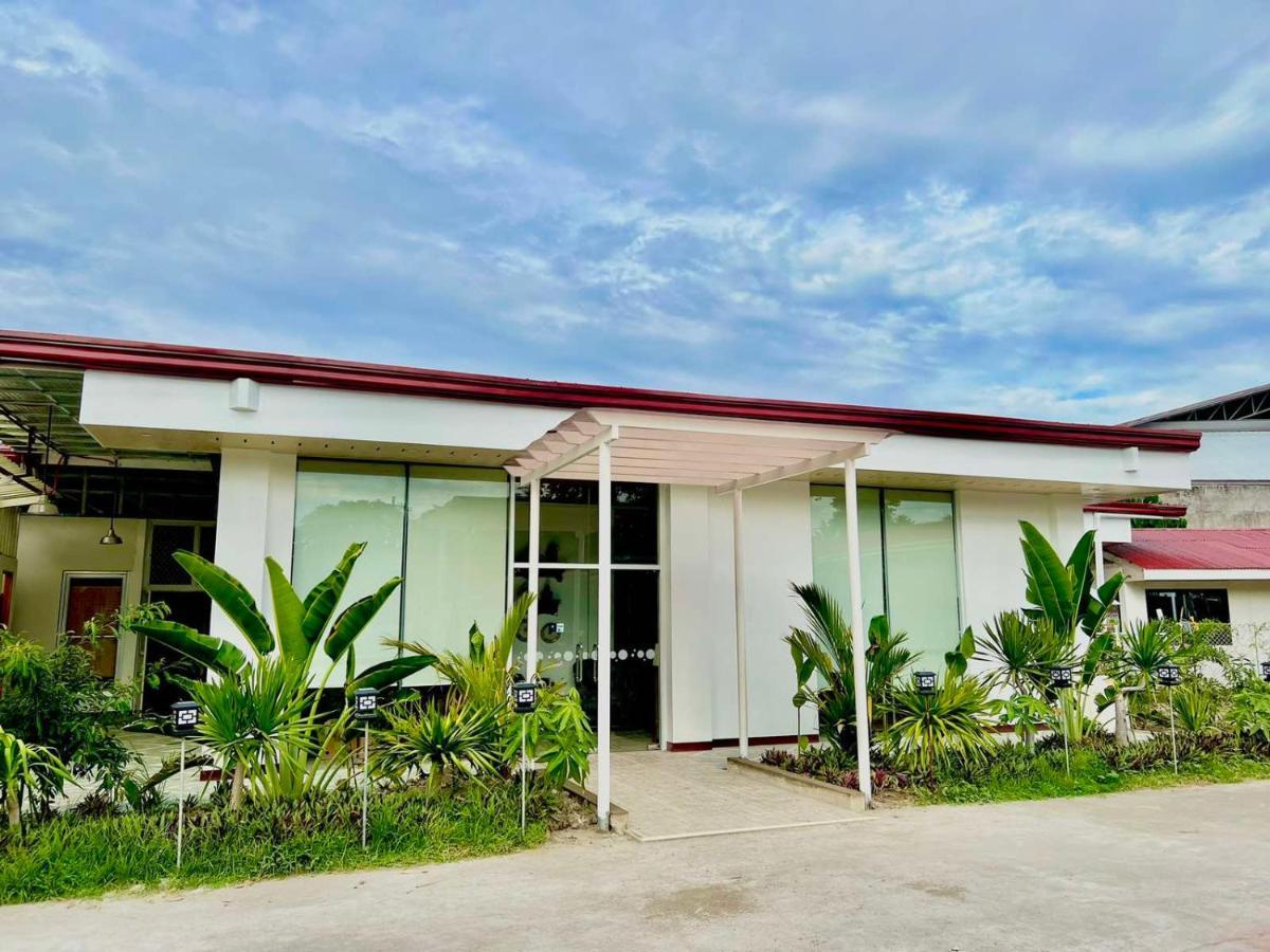 E&R Airport Hotel Dumaguete City Extérieur photo