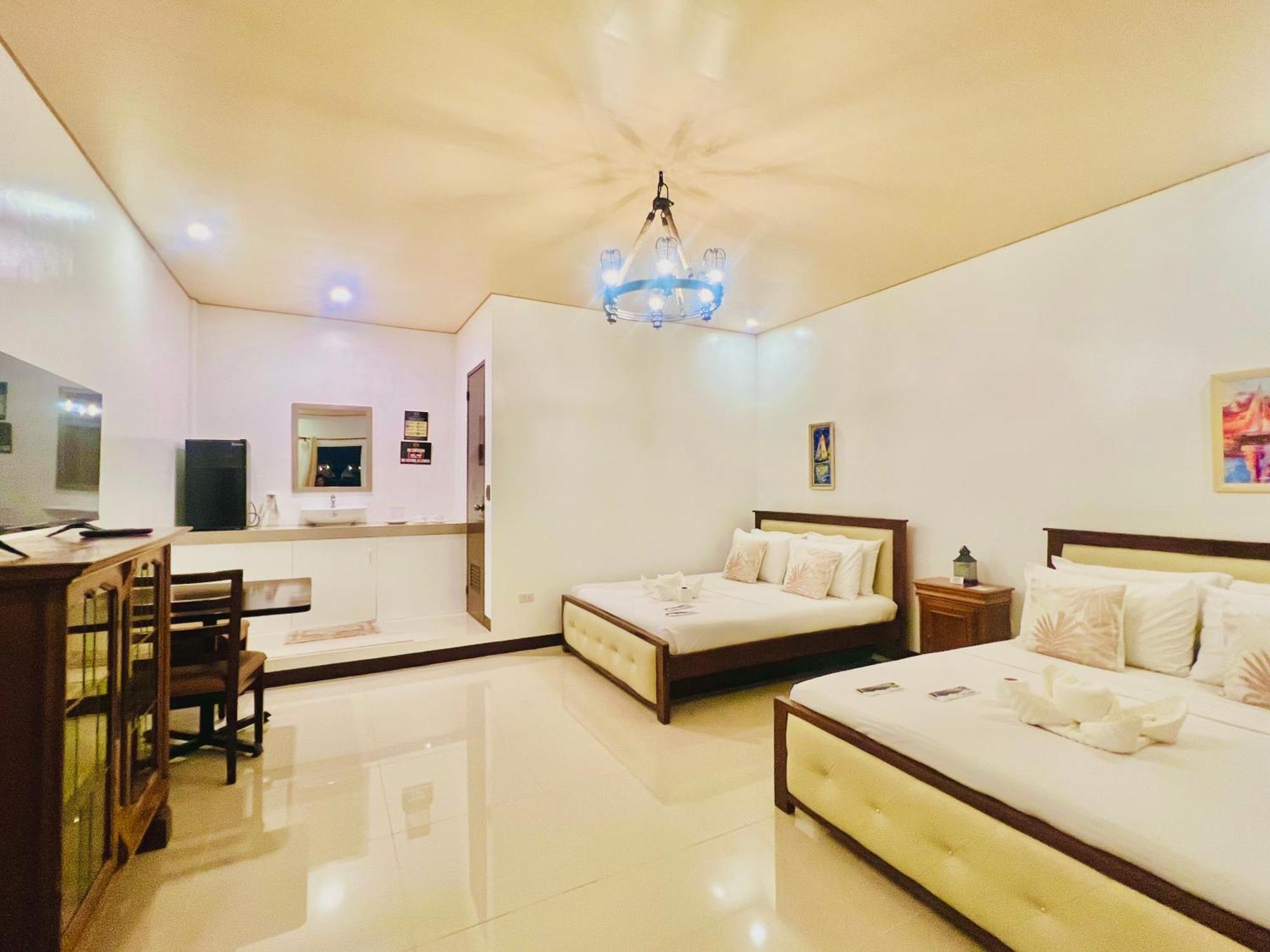 E&R Airport Hotel Dumaguete City Extérieur photo