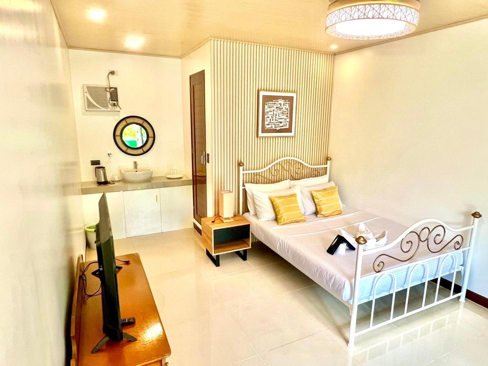 E&R Airport Hotel Dumaguete City Extérieur photo